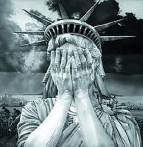 statue-of-liberty-crying11-291x300